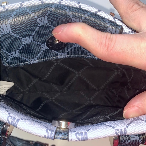 Steve Madden Mini Bag - Picture 5 of 9